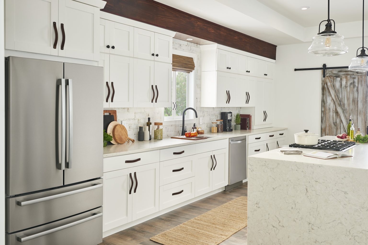 Endeavor cabinets